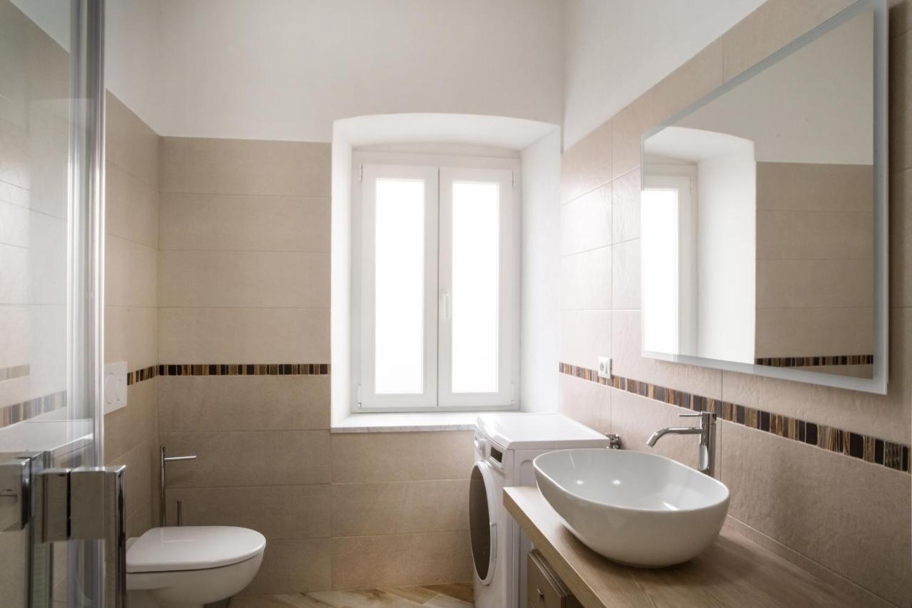 Ca' Rondine Apartment Castiglione Chiavarese ภายนอก รูปภาพ