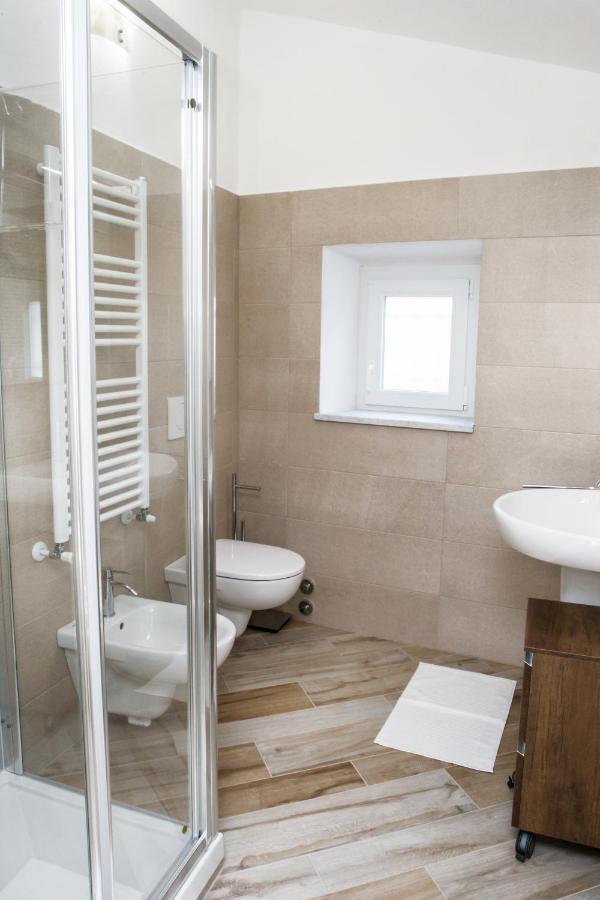 Ca' Rondine Apartment Castiglione Chiavarese ภายนอก รูปภาพ
