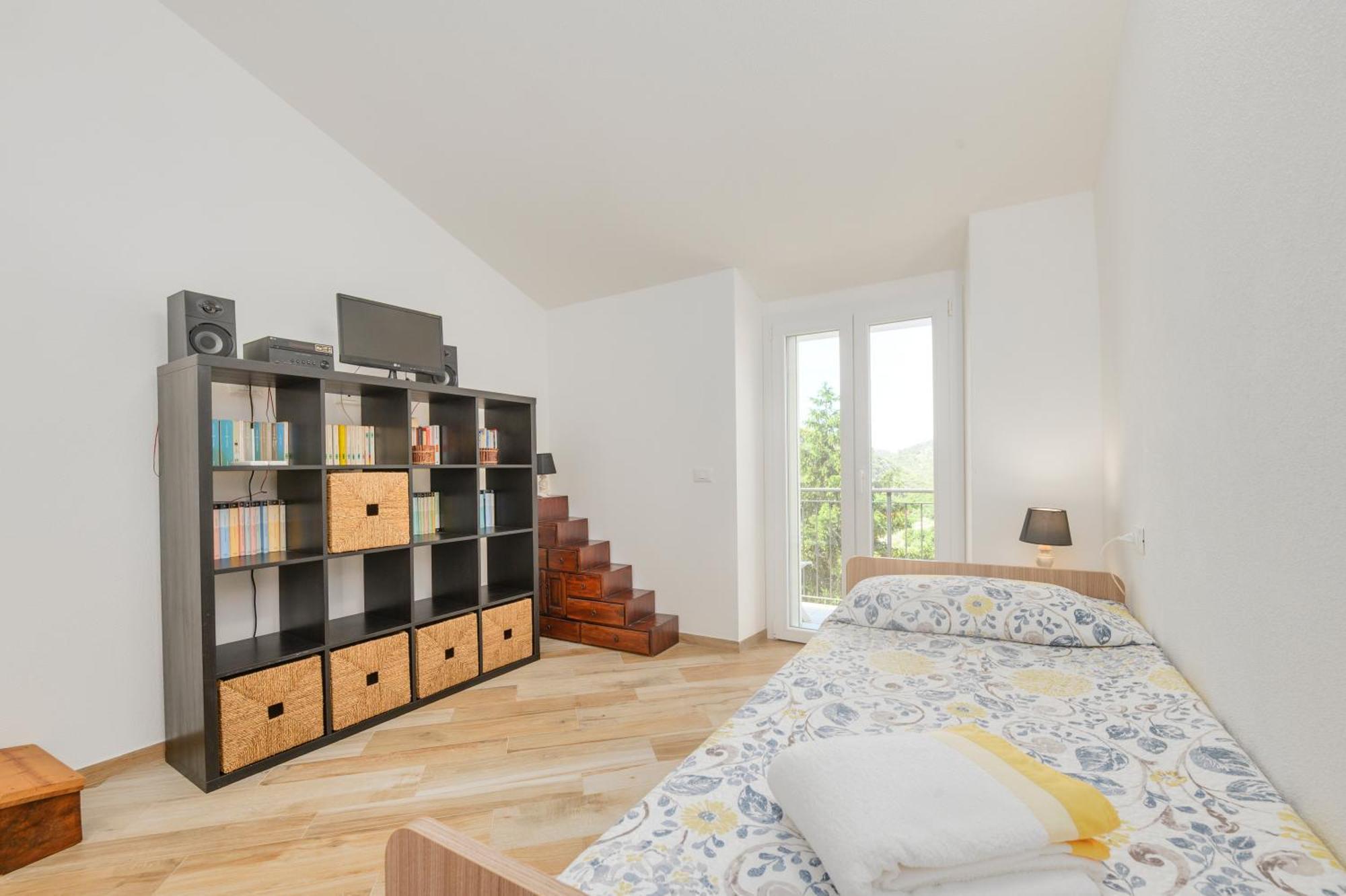 Ca' Rondine Apartment Castiglione Chiavarese ภายนอก รูปภาพ